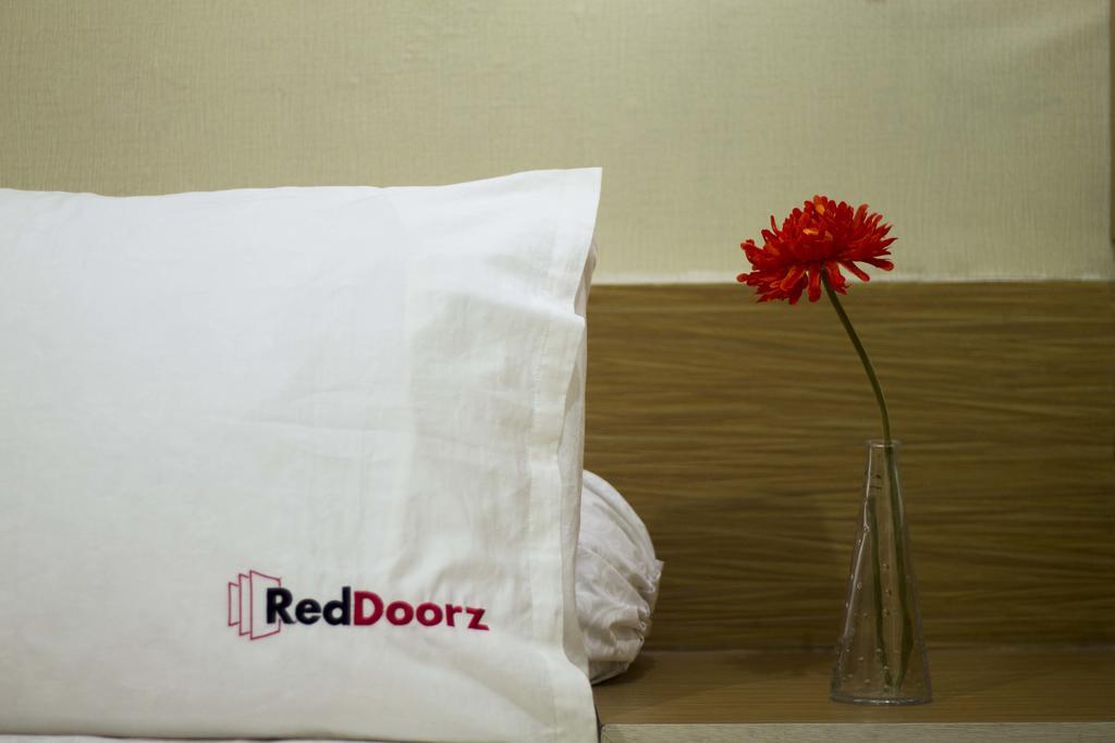 Reddoorz @ Rejowinangun Kota Gede Hotel Baturetno Exterior photo